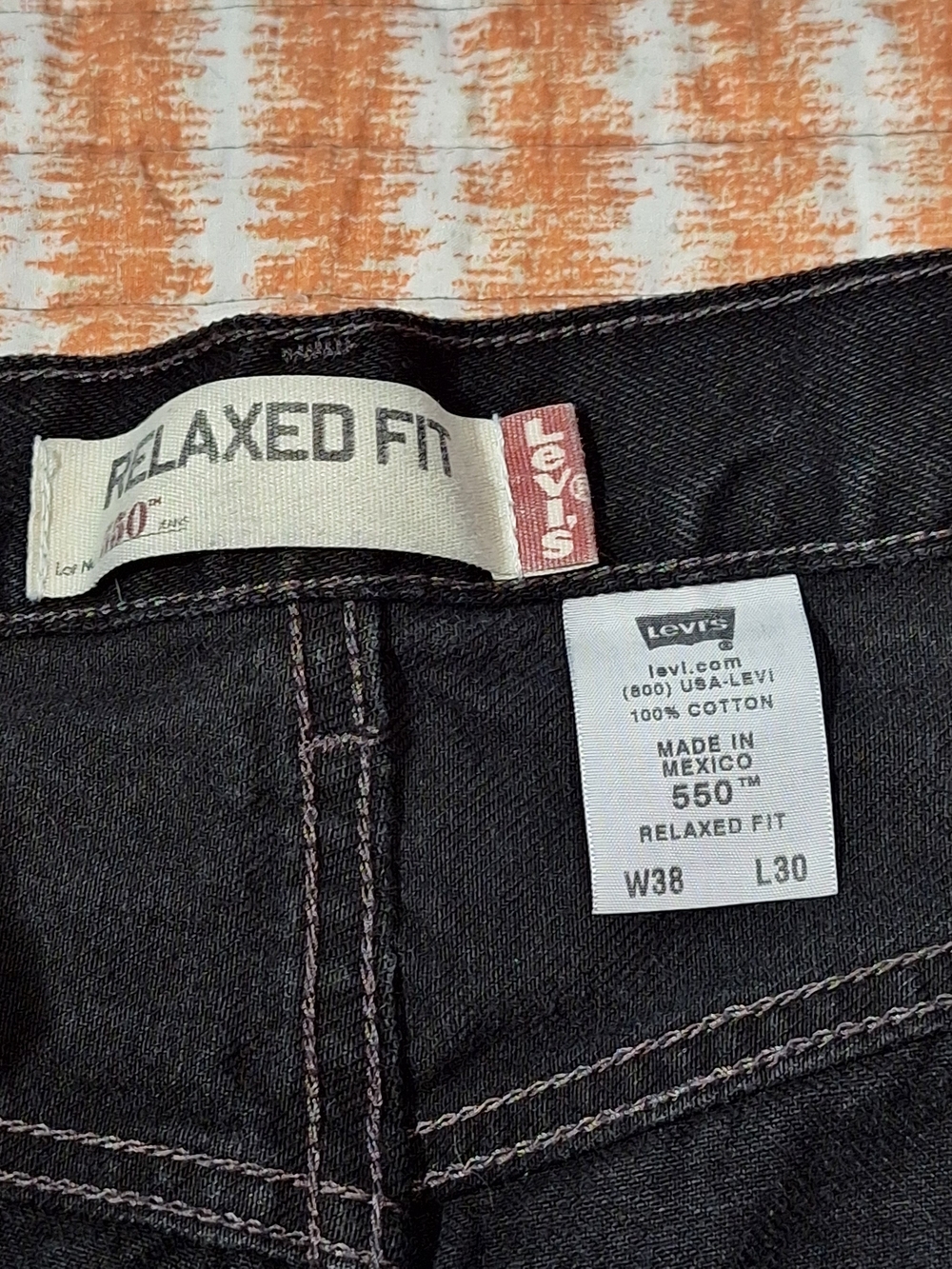 Levi's 100% Cotton Black Straight-Leg Jeans - Picture 8 of 12